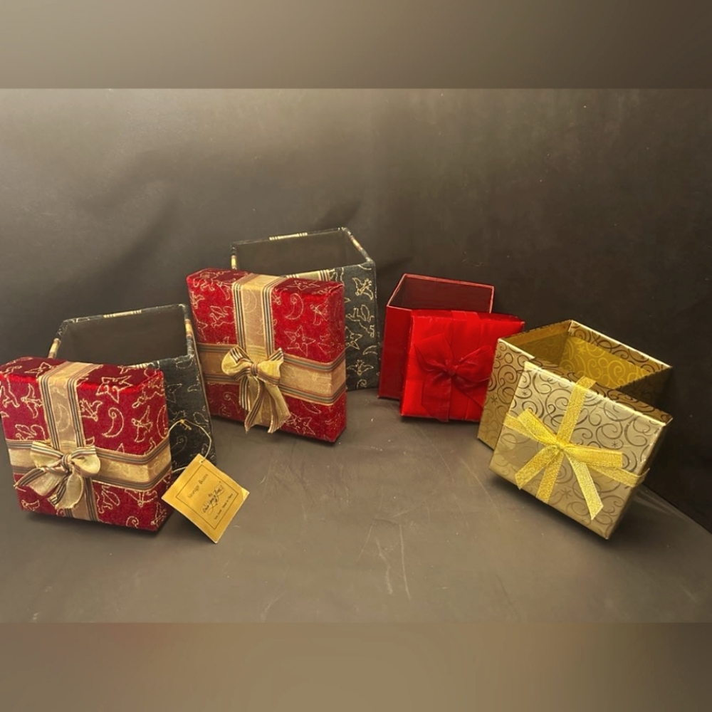 Elegant Christmas Luxury Gift Boxes Small Med Large Red Gold Green Fabric Ribbon
